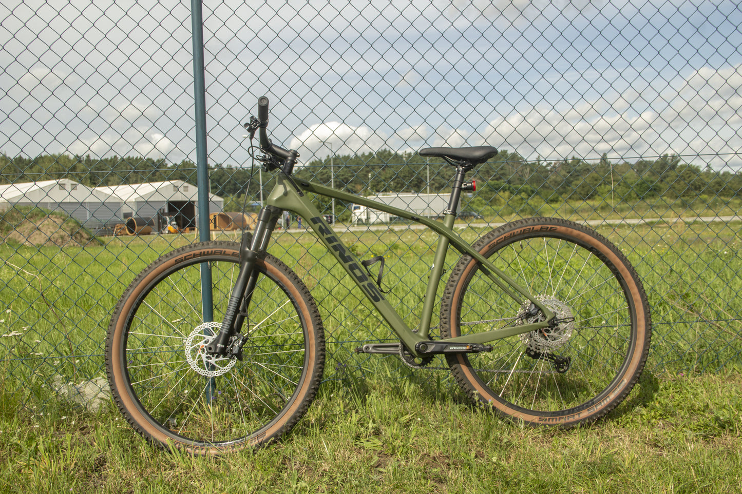 RINOS Gaia2.0 Carbono MTB Shimano Deore 12 velocidades 19 pulgadas rigida Rockshox
