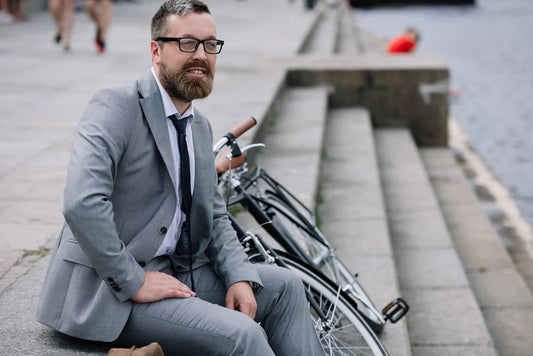 Ir al trabajo en bicicleta: cómo mejorar la imagen de su empresa promoviendo el uso de la bicicleta