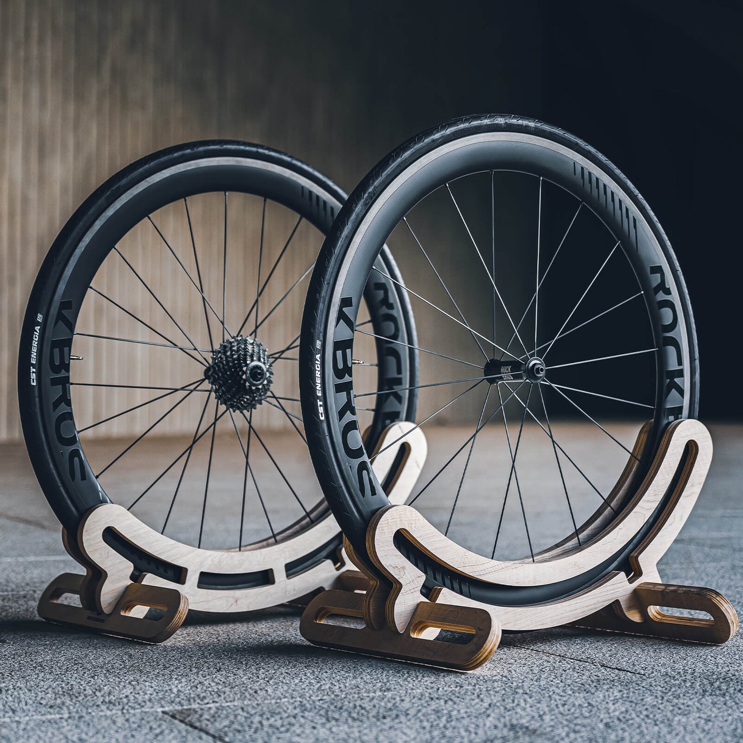 Juego de ruedas de carbono 700C de 50 mm con freno de llanta y eje pasante para bicicleta de carretera ROCKBROS