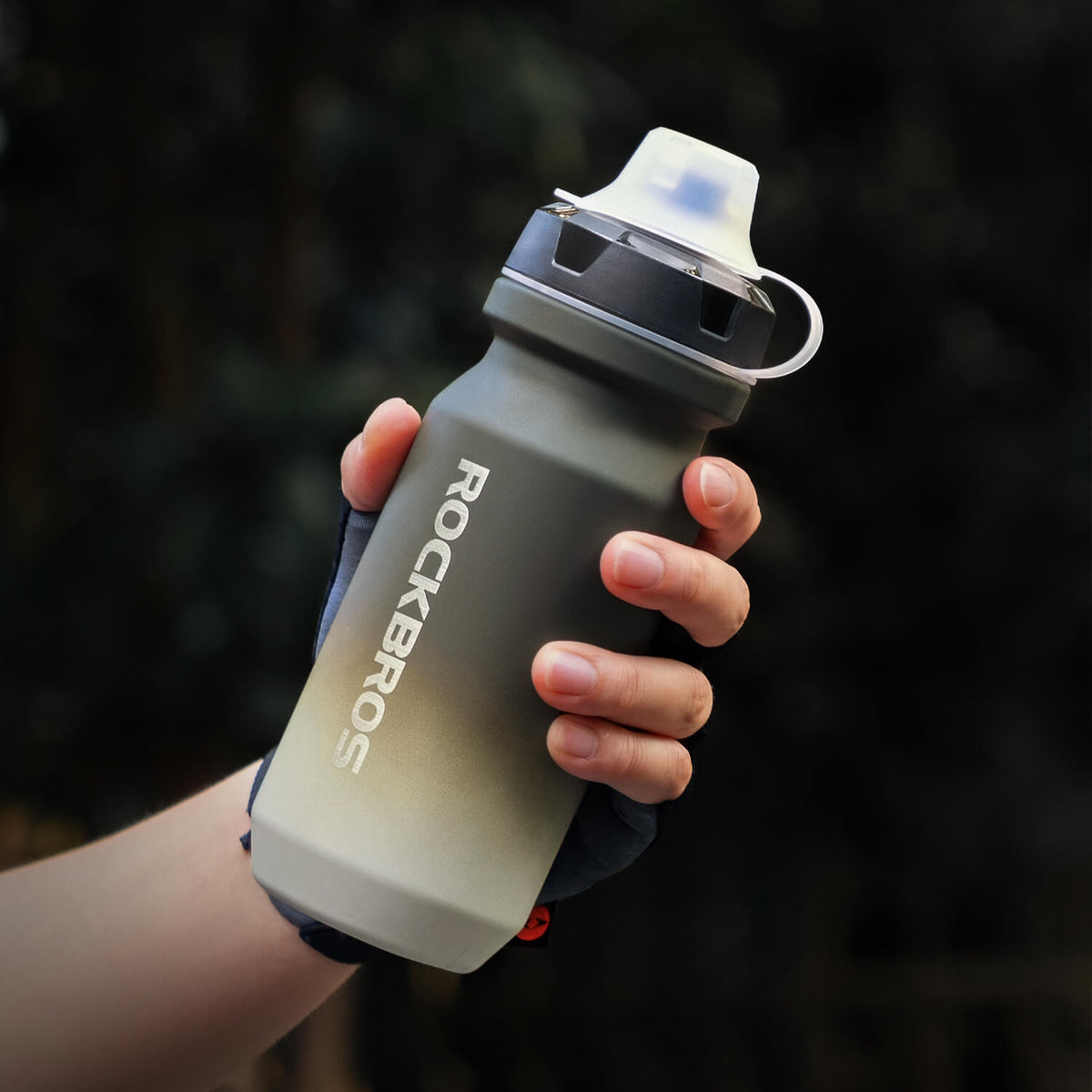 ROCKBROS Botella de bicicleta con cierre Pull-Top a prueba de fugas 600/750ml