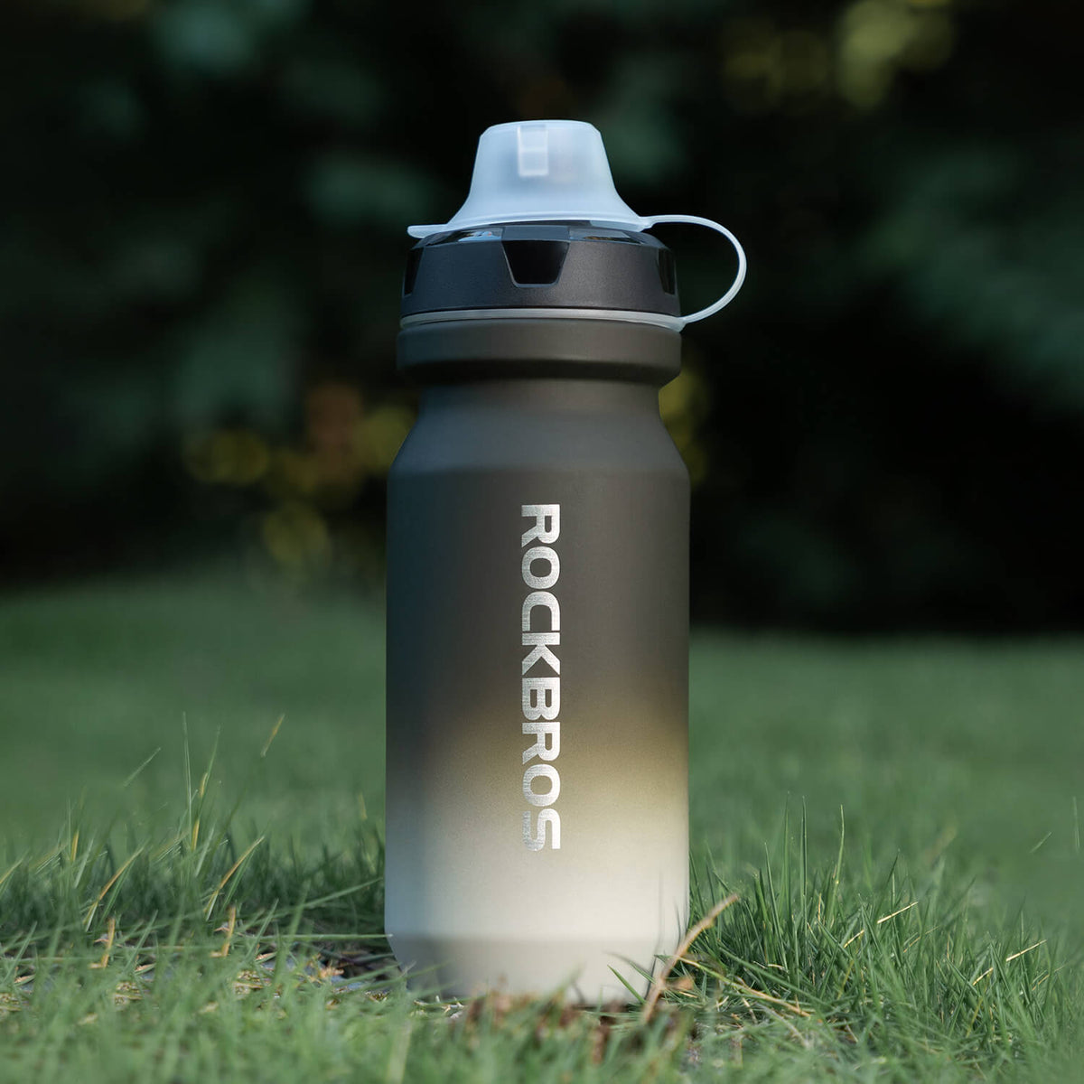 ROCKBROS Botella de bicicleta con cierre Pull-Top a prueba de fugas 600/750ml