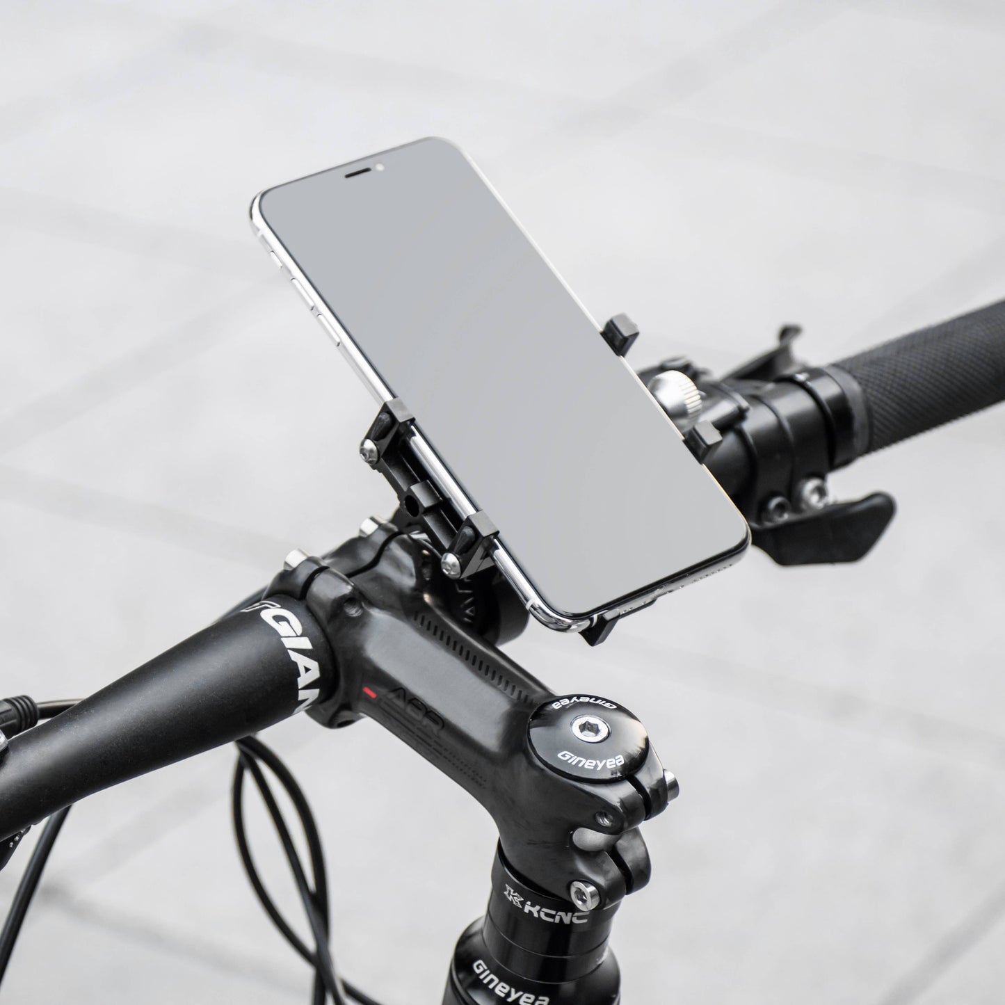 Soporte para teléfono para bicicleta o motocicleta con clip giratorio de 360° ROCKBROS