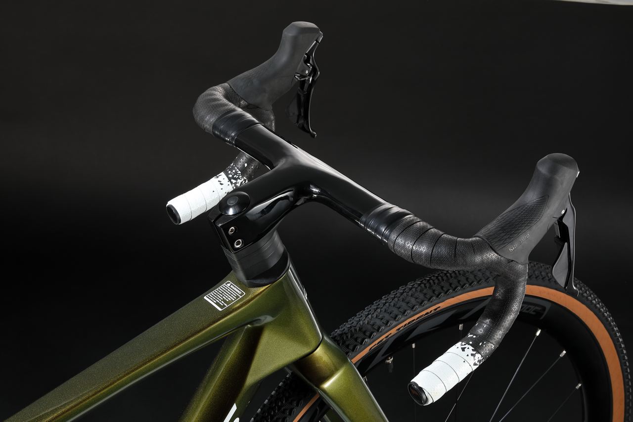 Bicicleta Gravel Carbono RINOS Sandman3.0 Shimano R7000